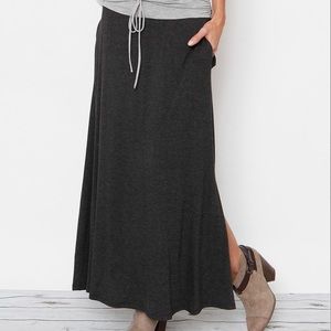 T-shirt knit maxi skirt, XL